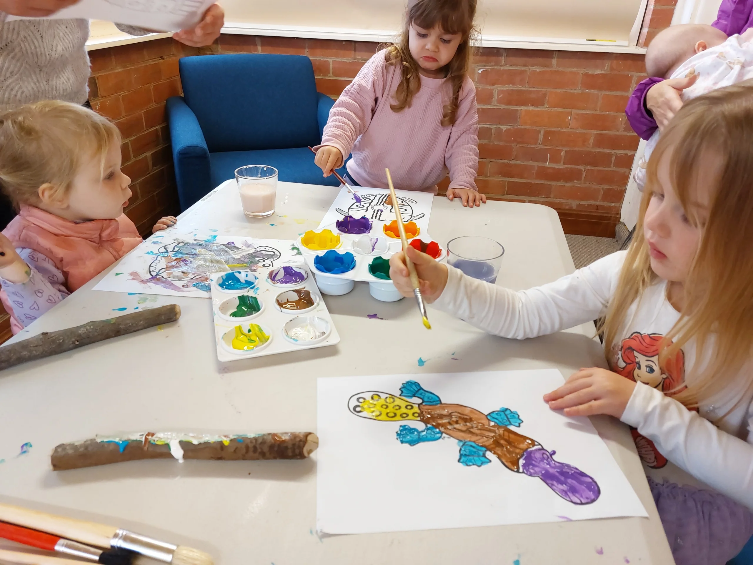 Children doing craft at Howlong Library